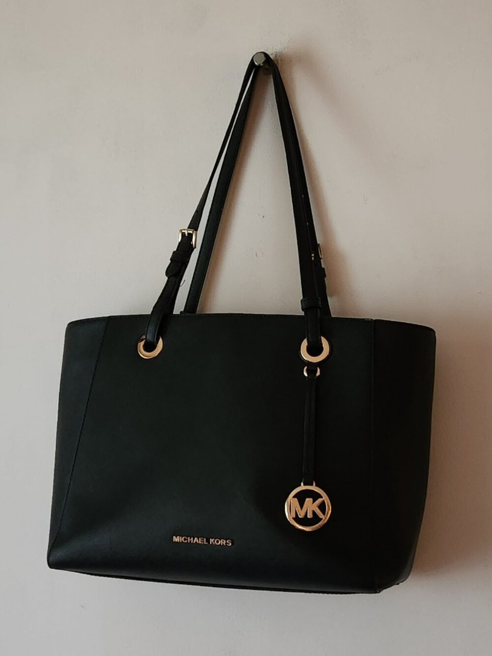 Michael Kors Walsh tote saffiano leather black GUC